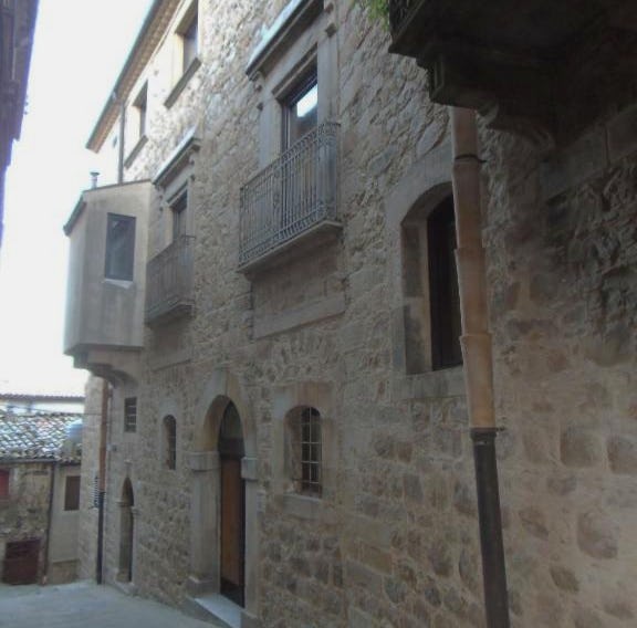 GRAZIA-S HOUSE