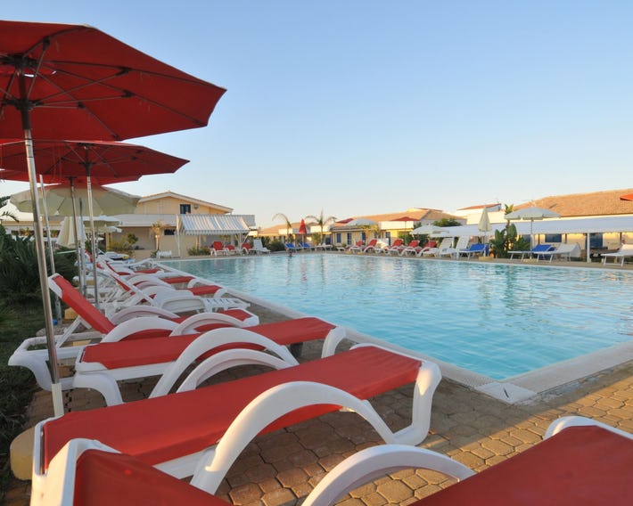 Calabernardo Resort
