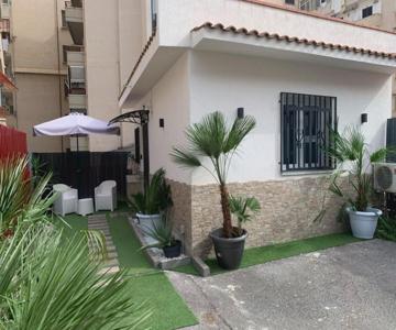Zisa Private House