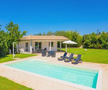 Villino Malva Large Private Pool AC WiFi