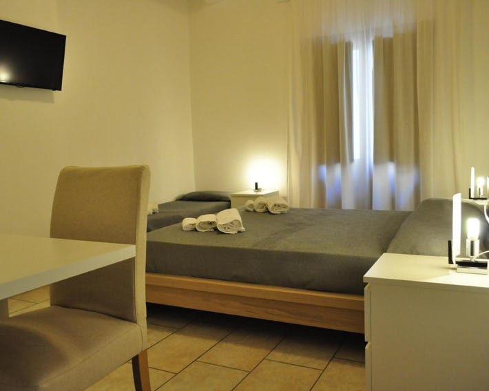 Zefiro Rooms & Breakfast