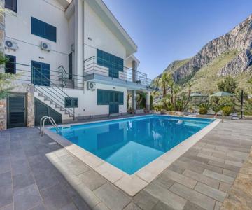 Vfh Residence Flavia -tre Piscine