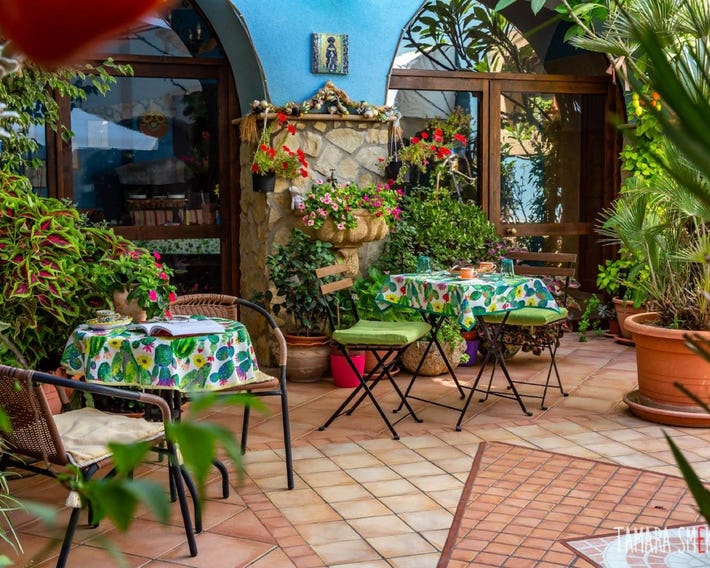La Finestra sul Cortile