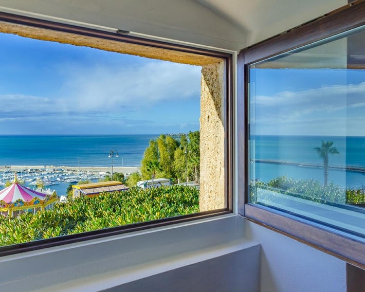 Le Maestranze Deluxe Rooms