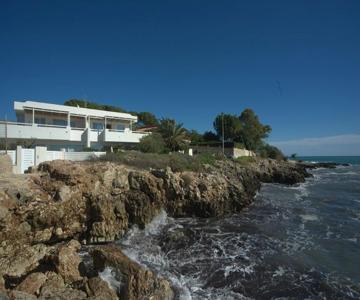 Casa Sugli Scogli