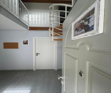 Alfonsino House