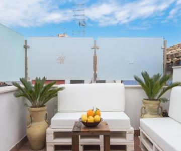 AM Suite with terrace by Wonderful Italy