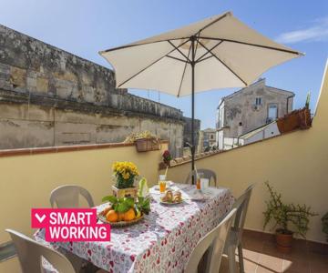 Salomone Apartments II By Wonderful Italy