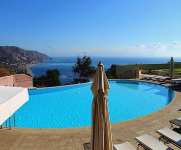 Taormina Romantic Apartment by Taormina Holidays