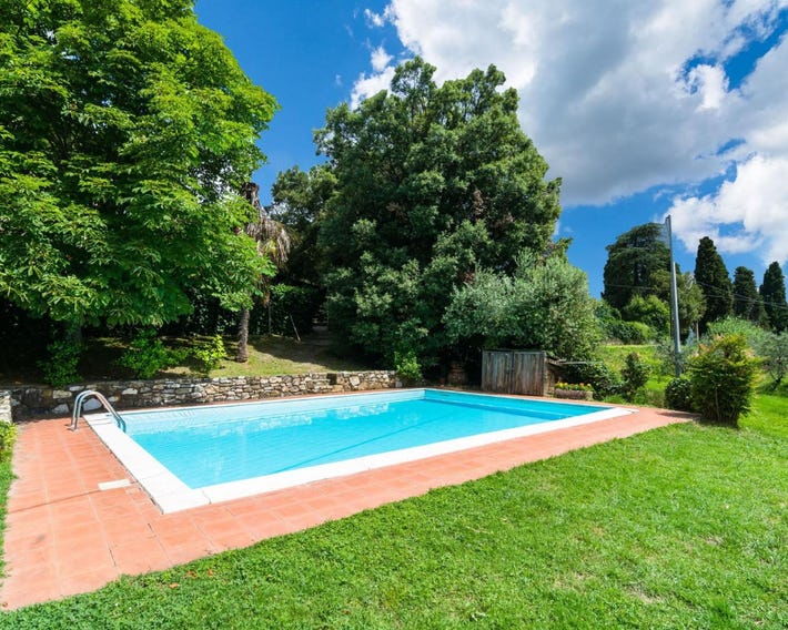 Fattoria di Bacchereto -  Guest House