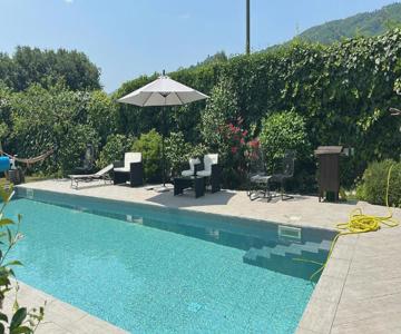 Casa Hydrangea con piscina e giardino