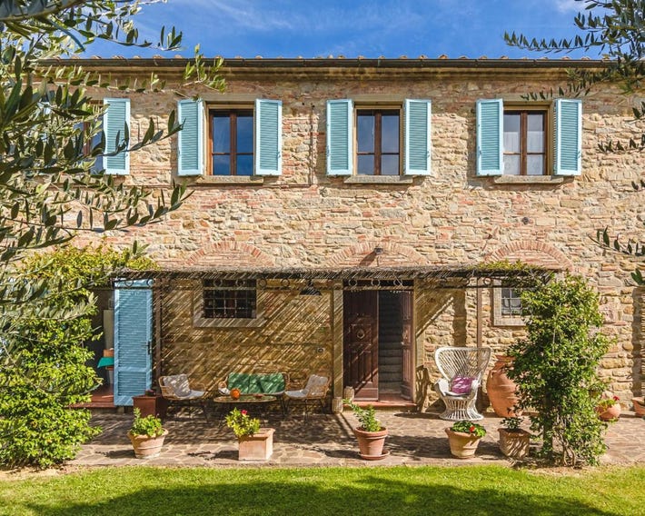 The Estate 1760 - Holiday in Cortona