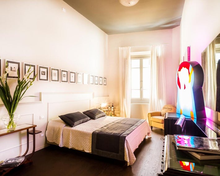 Arnobio Florence Suites