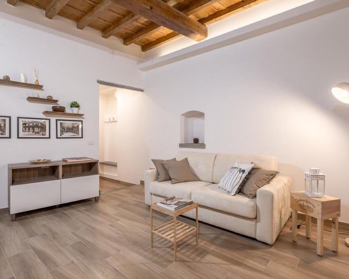 Santa Croce Place