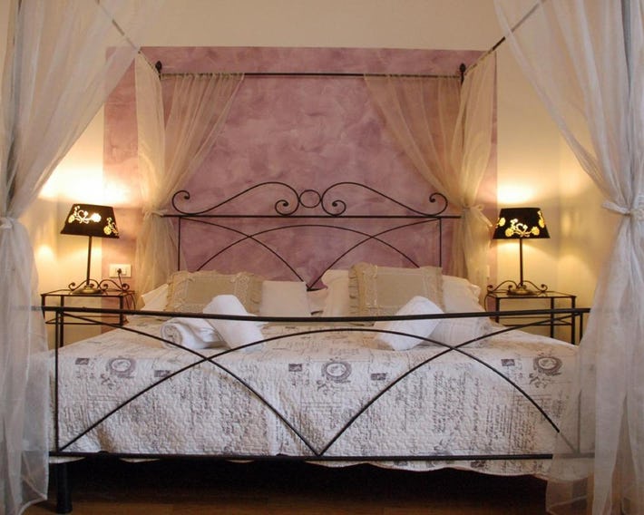 Ridolfi Guest House