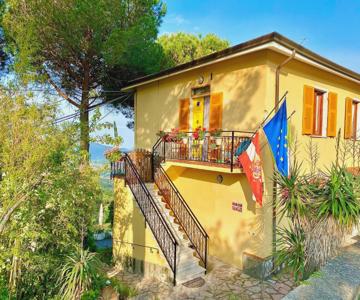 LA GINESTRA B&B