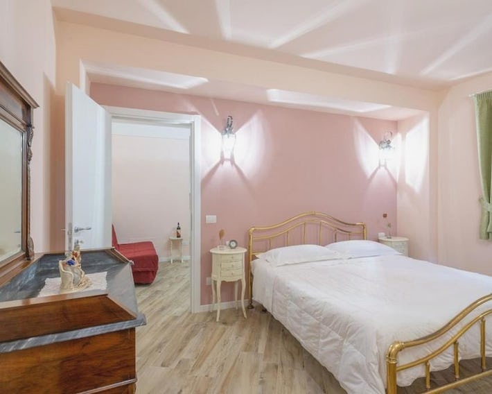 Residenza dei Piaceri Perduti-Rosa