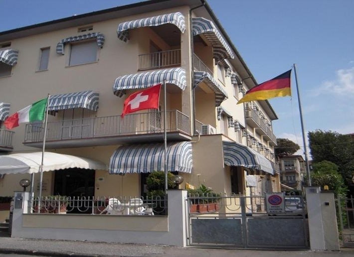 Hotel Perla Del Mare