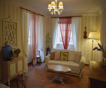 Palazzo Tucci Apartments