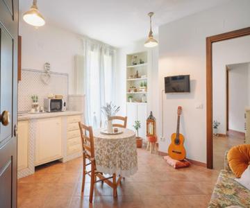 Ema's Guest House