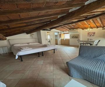 La Casa Del Galletto - At The Top Of The City
