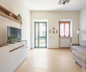 GuestHost - Lucca Comfy Apt with Private Garden and Parking!