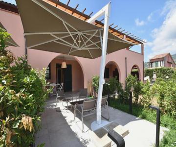 Villaggio Eden - Clima, Parcheggio E Spazio Esterno Privato