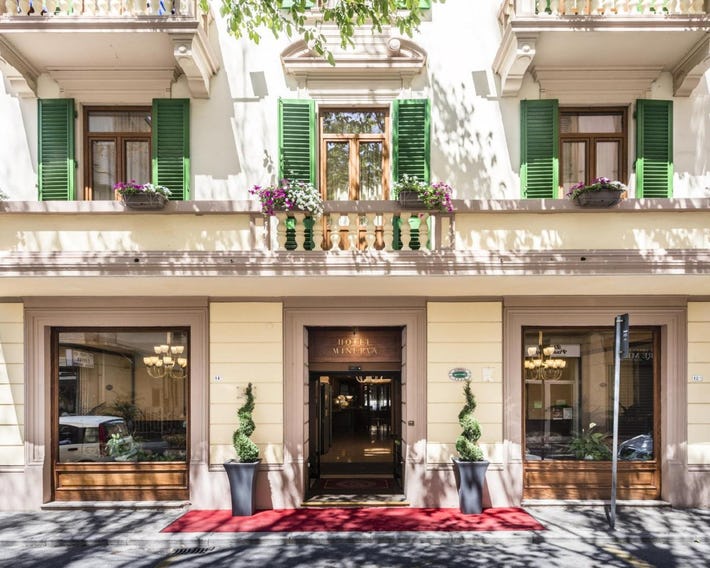 Hotel Minerva Palace