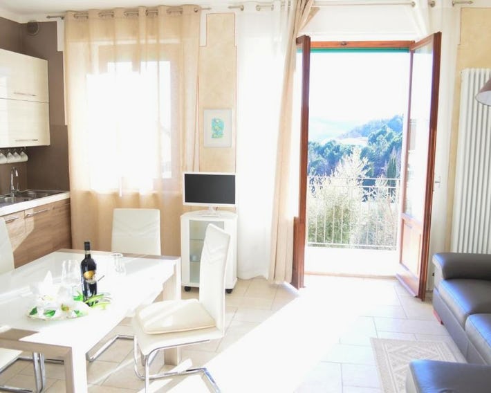 Apartment with Beautiful Sun