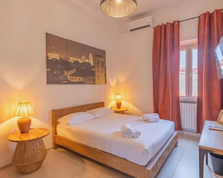 Travel B&B