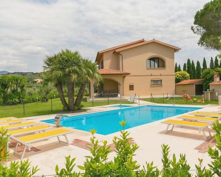 VILLA LIGUSTRO