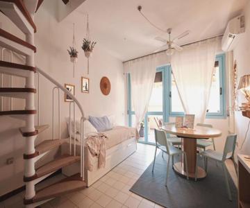 Green Coast House 1