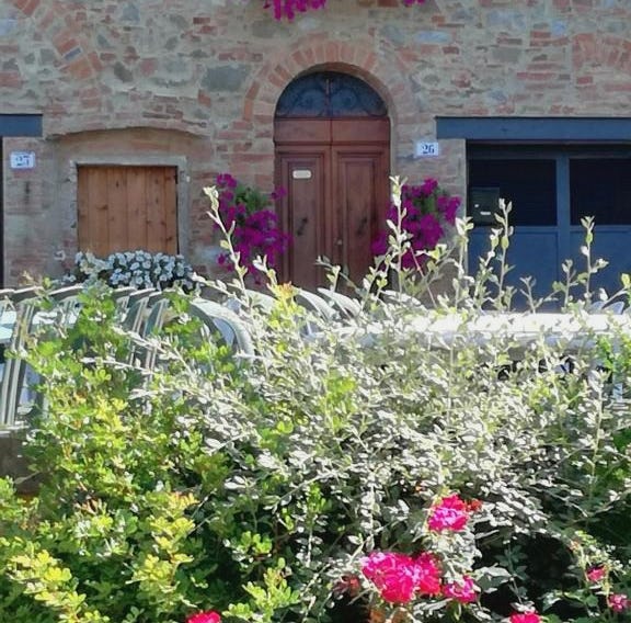 Tuscany Life