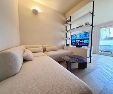 Front Beach Apartments - Attic