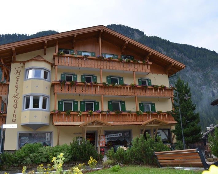 Hotel Ladina