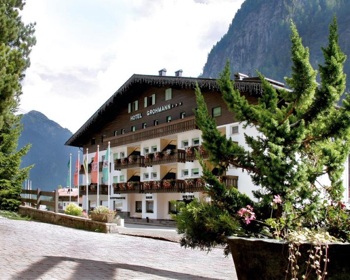 Hotel & Club Grohmann