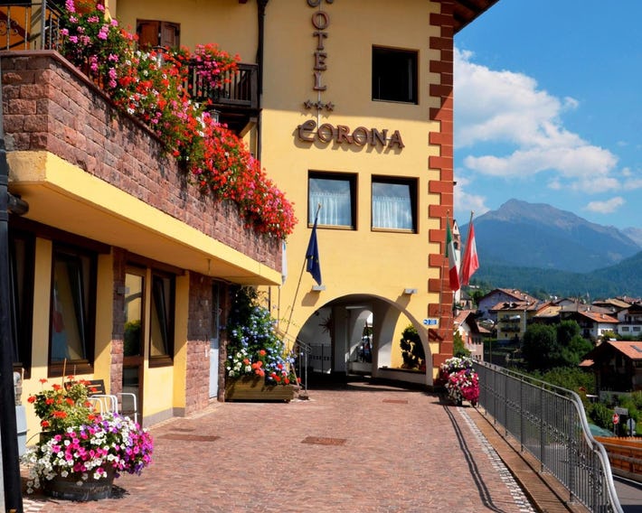 Hotel Corona