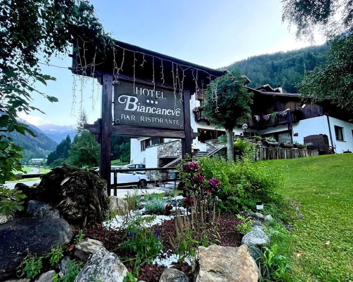 Hotel Biancaneve