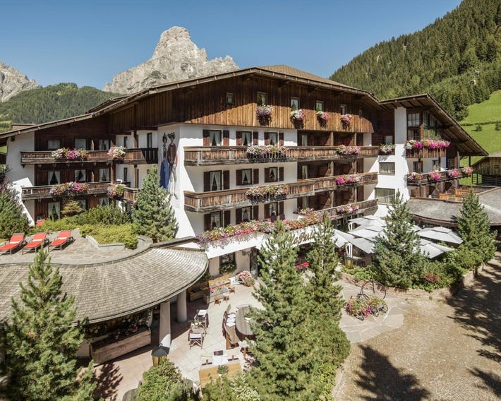 Hotel La Perla: The Leading Hotels of the World