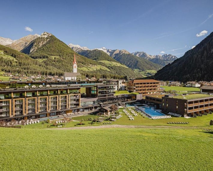 Alpine Luxury SPA Resort Schwarzenstein