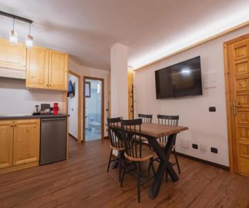 Lab Cottage