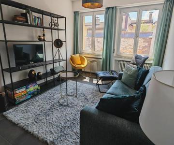 City Apartment 221