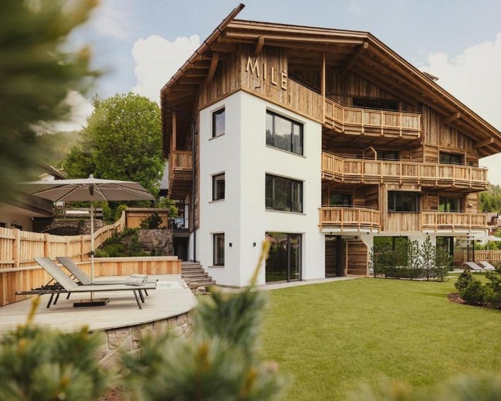 Luxury Chalet Milé
