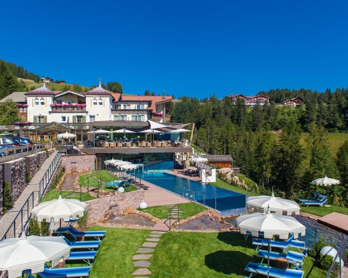 Hotel Albion Mountain Spa Resort