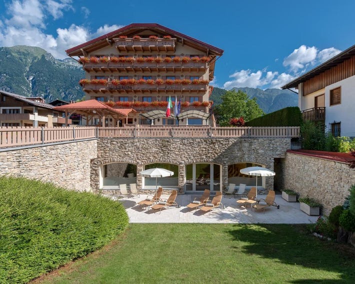 Beverly Alps Hotel & Spa