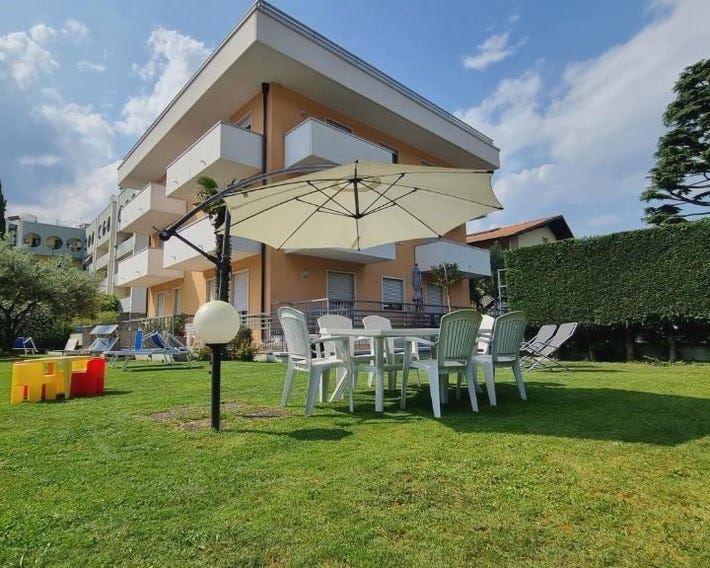 Appartamenti per Vacanze "Villa Elvi"