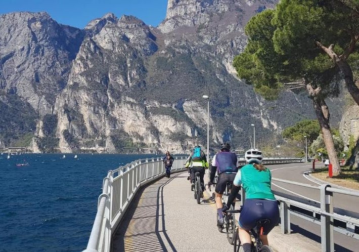 Lake Garda Bike&Hike Apartment-FREE BIKES