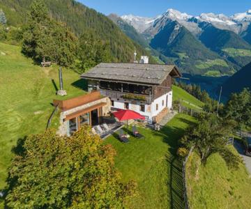 Mountain Chalet Obertreyen