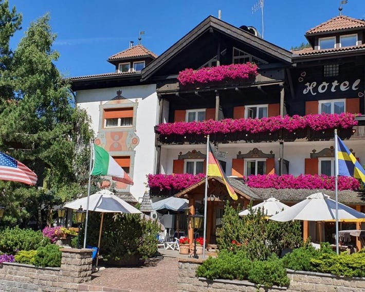 Villa Martha Vintage Hotel-B&B