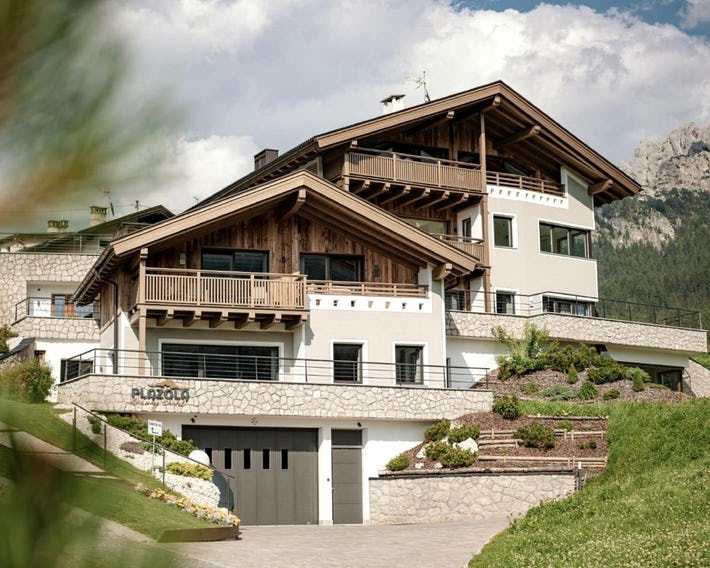Luxury Chalet Plazola